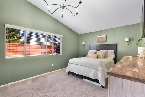 1132 Ruby Dr, Vacaville, CA 95687 photo 24