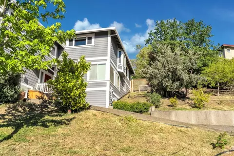 1005 Glen Eagle Dr, Petaluma, CA 94952 photo 2