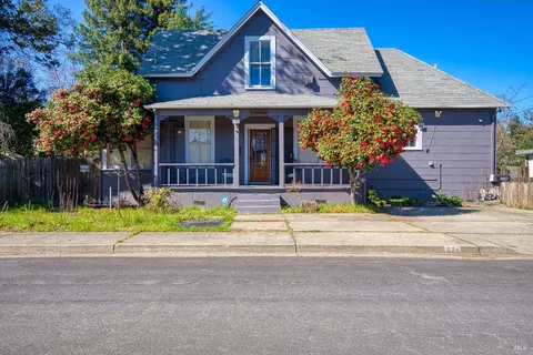 624 Joseph St, Ukiah, CA 95482