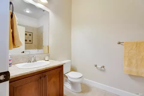 Bath - 1111 Symphony Way, Vallejo, CA 94591 photo 3 of 3