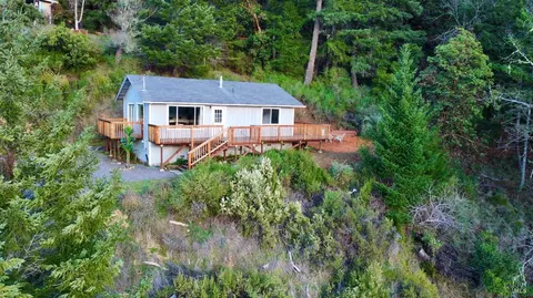 25467 Madrone Dr, Willits, CA 95490 photo 2