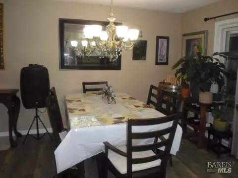 1113 Gannet Ct, Fairfield, CA 94533 photo 4
