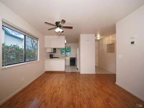 121 Elbridge Ave #G, Cloverdale, CA 95425 photo 4
