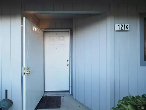 121 Elbridge Ave #G, Cloverdale, CA 95425 photo 3