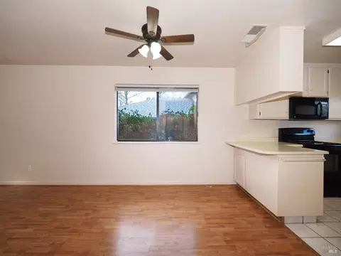 121 Elbridge Ave #G, Cloverdale, CA 95425 photo 10