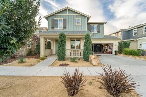 2433 Francisco Ave, Santa Rosa, CA 95403