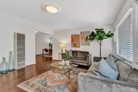 116 Webster St, Vallejo, CA 94591 photo 3