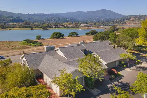 View/Area - 16 Eucalyptus Knoll St, Mill Valley, CA 94941 photo 3 of 12
