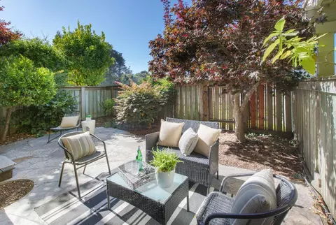 Exterior - 16 Eucalyptus Knoll St, Mill Valley, CA 94941 photo 4 of 20