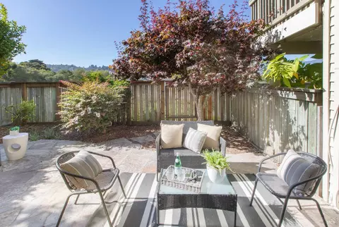 Exterior - 16 Eucalyptus Knoll St, Mill Valley, CA 94941 photo 5 of 20