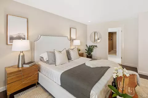 Bedroom - 16 Eucalyptus Knoll St, Mill Valley, CA 94941 photo 6 of 10