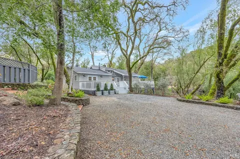 Exterior - 4357 Lakeside Rd, Glen Ellen, CA 95442 photo 3 of 22