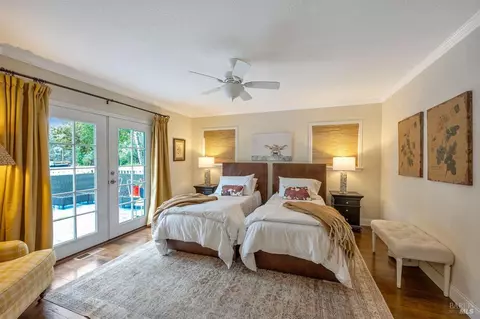 Bedroom - 4357 Lakeside Rd, Glen Ellen, CA 95442 photo 1 of 5