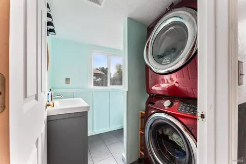 1933 Indiana St, Vallejo, CA 94590 photo 58