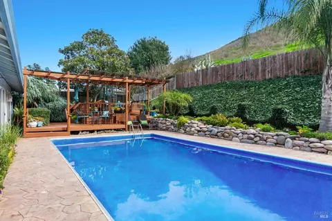 Exterior - 844 Rose Dr, Benicia, CA 94510 photo 7 of 19