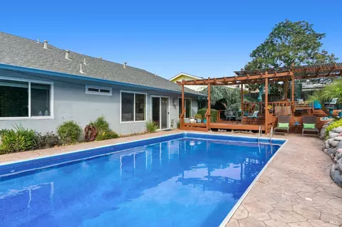 Exterior - 844 Rose Dr, Benicia, CA 94510 photo 9 of 19
