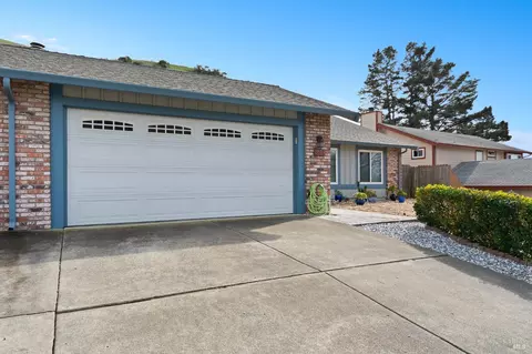 844 Rose Dr, Benicia, CA 94510