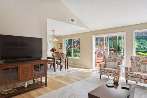 Living - 844 Rose Dr, Benicia, CA 94510 photo 1 of 6
