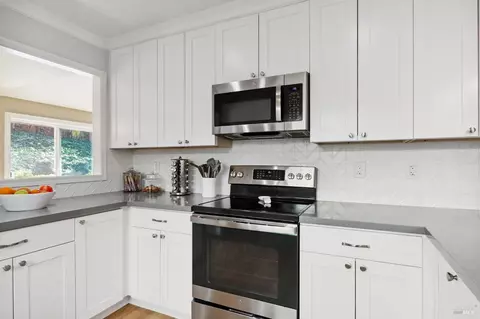 Kitchen - 844 Rose Dr, Benicia, CA 94510 photo 3 of 6