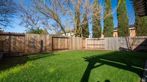 Exterior - 2175 Moore Dr, Dixon, CA 95620 photo 16 of 19