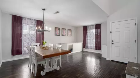 Dining - 2175 Moore Dr, Dixon, CA 95620 photo 1 of 2