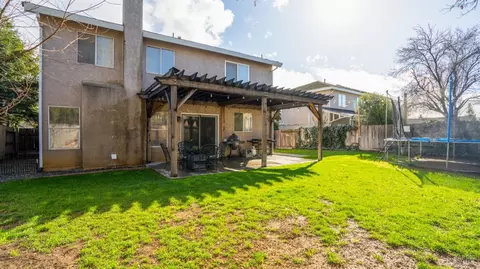 Exterior - 2175 Moore Dr, Dixon, CA 95620 photo 19 of 19