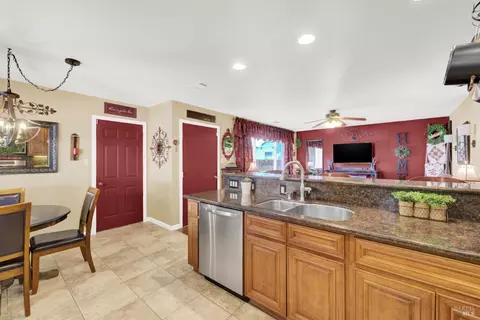 525 Nebraska St, Fairfield, CA 94533 photo 20