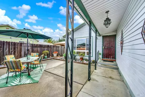 525 Nebraska St, Fairfield, CA 94533 photo 7