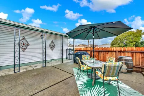 525 Nebraska St, Fairfield, CA 94533 photo 6