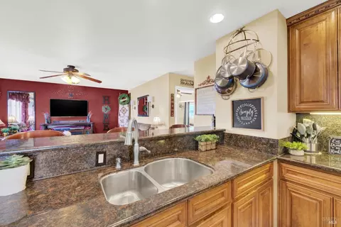 525 Nebraska St, Fairfield, CA 94533 photo 27