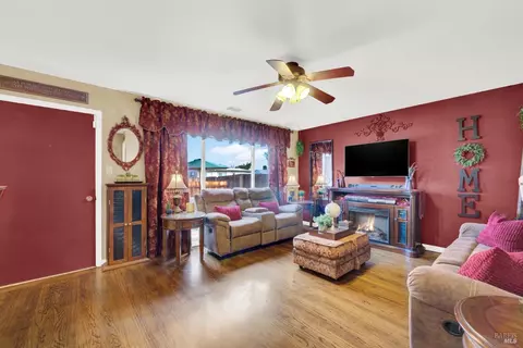 525 Nebraska St, Fairfield, CA 94533 photo 12