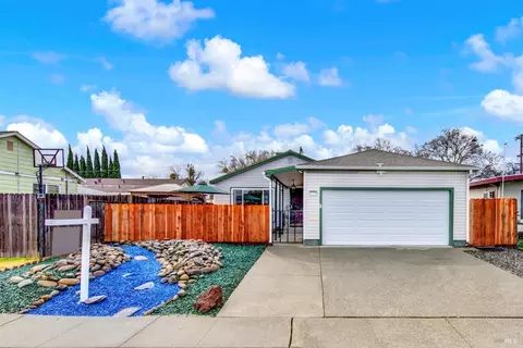 525 Nebraska St, Fairfield, CA 94533 photo 2