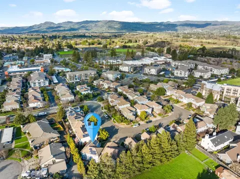 View/Area - 1621 Pear Tree Ln, Napa, CA 94558 photo 2 of 4