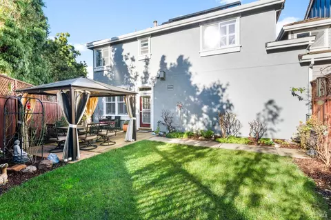 Exterior - 1621 Pear Tree Ln, Napa, CA 94558 photo 9 of 9