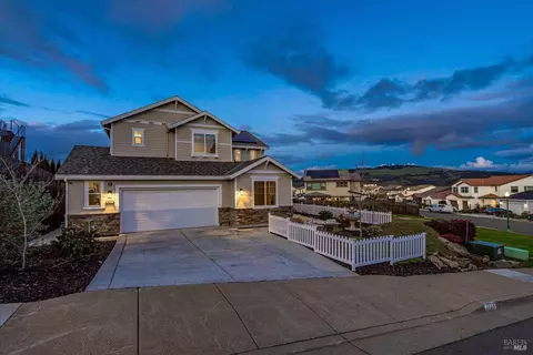 3837 Sedgemoore Dr, Santa Rosa, CA 95404