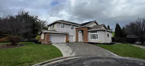 3220 Saint Andrews Rd, Fairfield, CA 94534