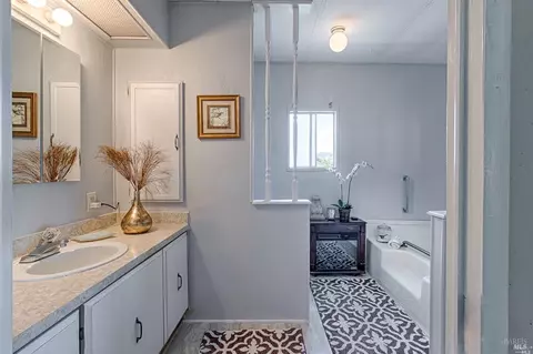 31 Michael Dr, Petaluma, CA 94954 photo 15