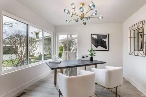 Dining - 1005 Alpine Ct, Napa, CA 94558 photo 1 of 3