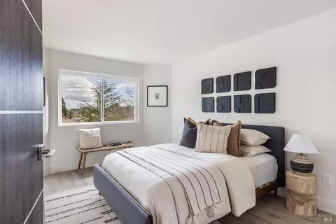 Bedroom - 1005 Alpine Ct, Napa, CA 94558 photo 5 of 6