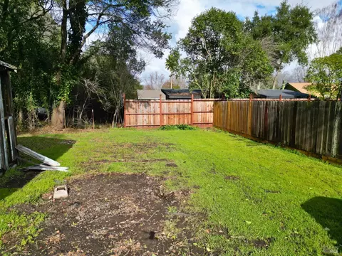 317 11th St, Petaluma, CA 94952 photo 5