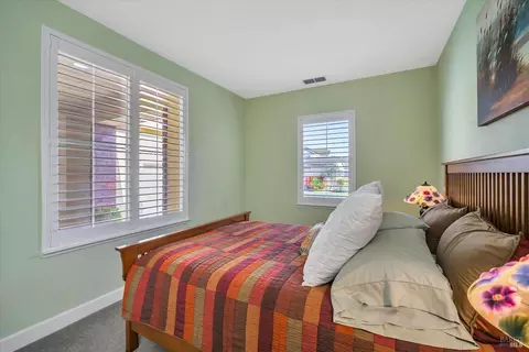 Bedroom - 8557 Zinfandel Dr, Windsor, CA 95492 photo 10 of 11