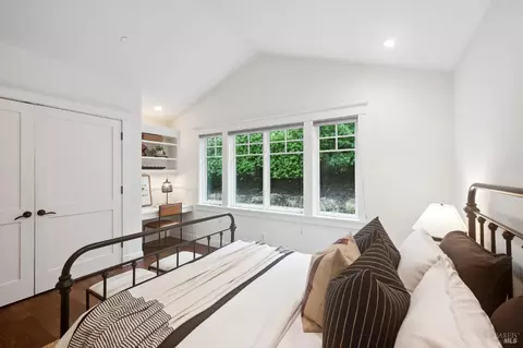 Bedroom - 150 Almonte Blvd, Mill Valley, CA 94941 photo 12 of 16