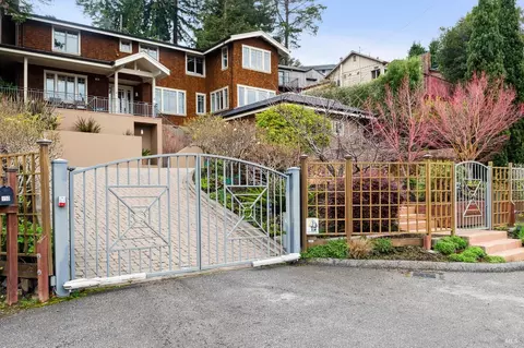 Exterior - 150 Almonte Blvd, Mill Valley, CA 94941 photo 2 of 30