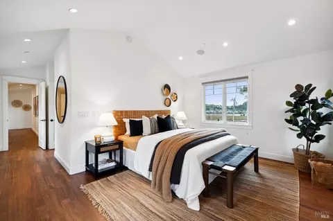 Bedroom - 150 Almonte Blvd, Mill Valley, CA 94941 photo 2 of 16