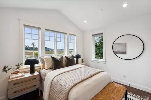 Bedroom - 150 Almonte Blvd, Mill Valley, CA 94941 photo 7 of 16
