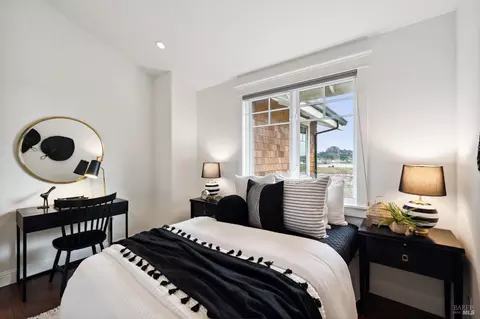 Bedroom - 150 Almonte Blvd, Mill Valley, CA 94941 photo 16 of 16
