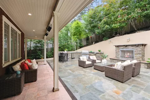 Exterior - 150 Almonte Blvd, Mill Valley, CA 94941 photo 12 of 30