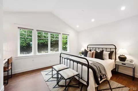 Bedroom - 150 Almonte Blvd, Mill Valley, CA 94941 photo 11 of 16