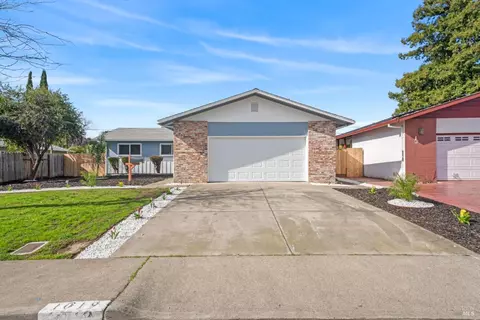 1019 5th St, Fairfield, CA 94533