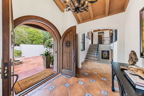 Entry Way - 2 Via Elverano, Tiburon, CA 94920 photo 1 of 3